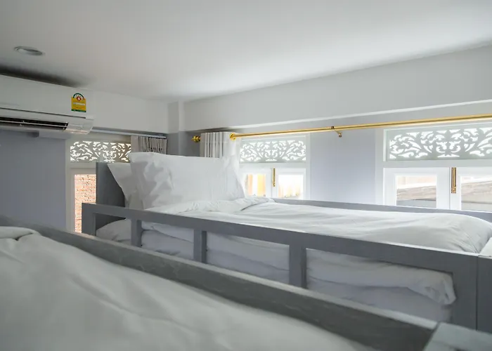 Noursabah Boutique Bed Bangkok Bed & Breakfast 3*
