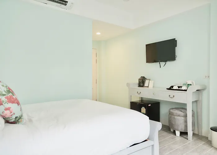 Отель типа "постель и завтрак" Noursabah Boutique Bed 3*