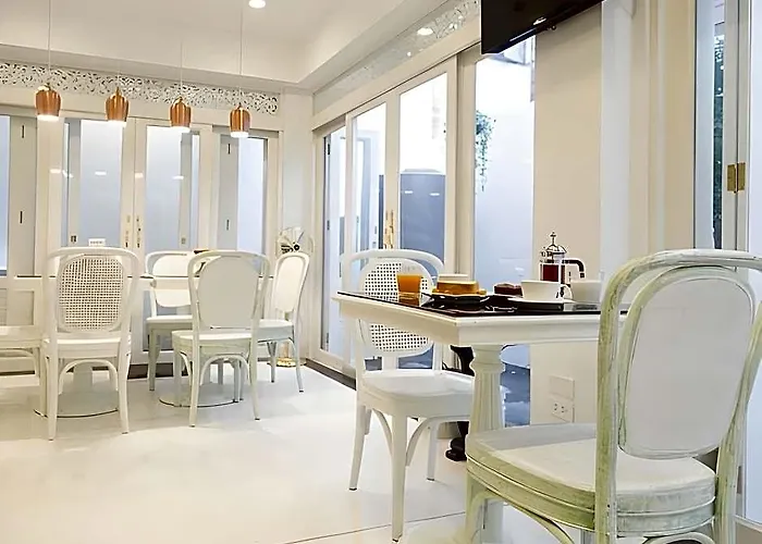 Noursabah Boutique Bed Bangkok Bed & Breakfast